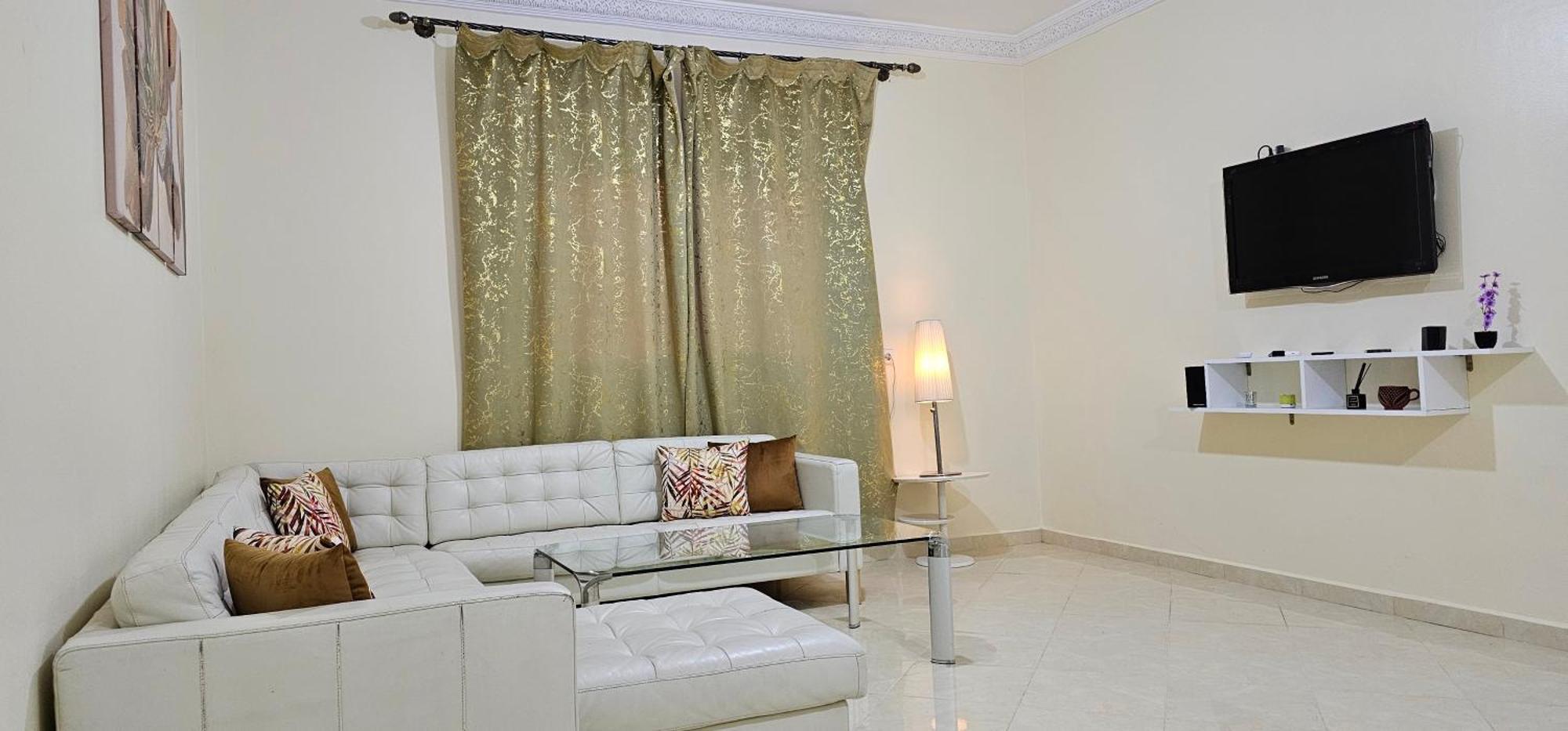 Diar Kamiliya * Meknes